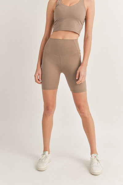 Olive Short - Taupe
